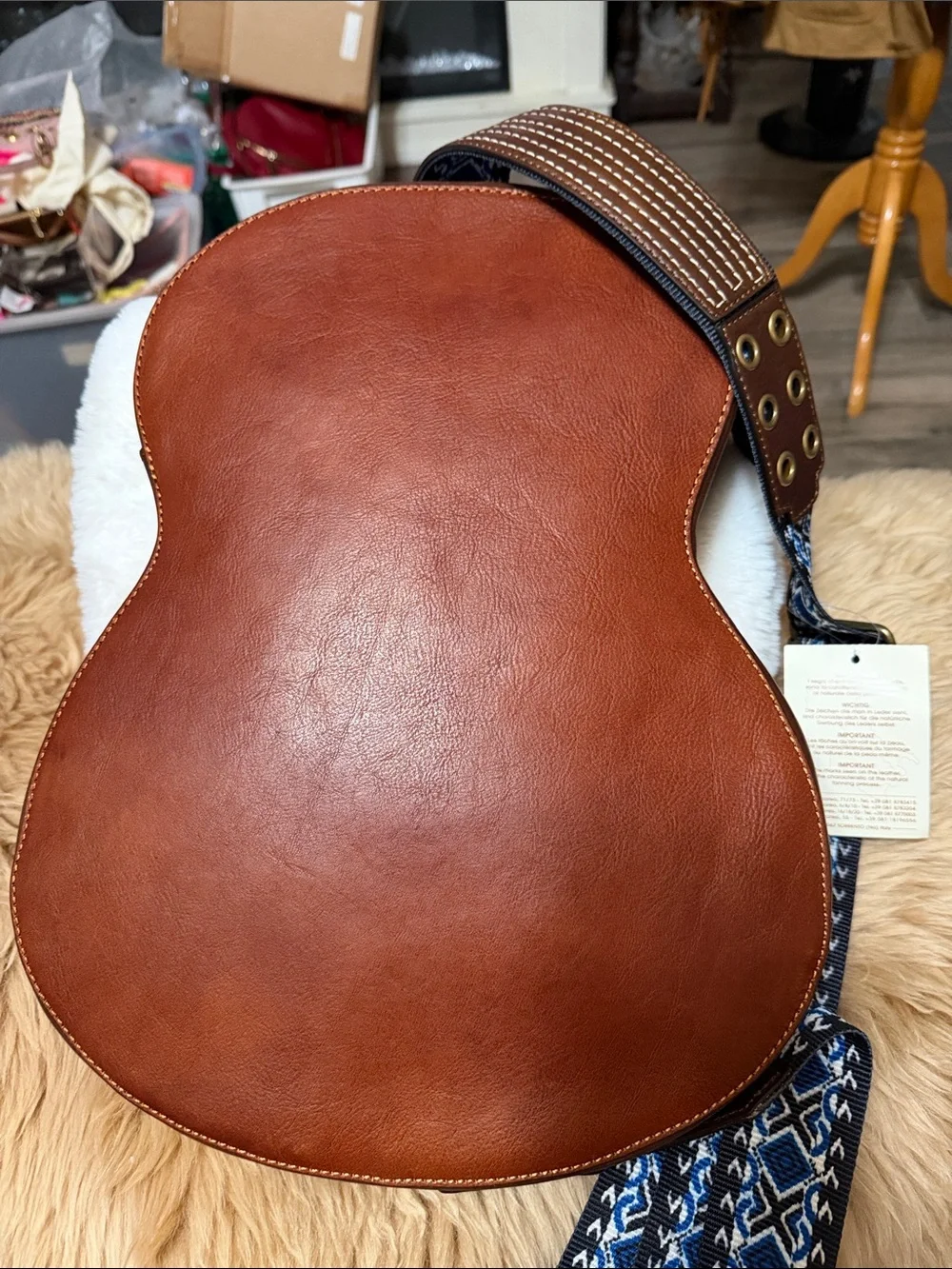 L’ Artigiano Sarrentino Leather Guitar Backpack NWT Very Nice